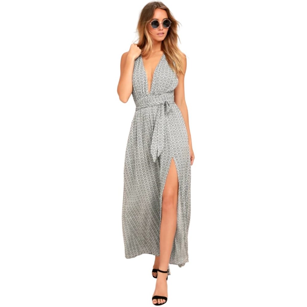 Lulu’s Casablanca Queen Black & White Print Maxi Dress Halter Plunging Bodice L